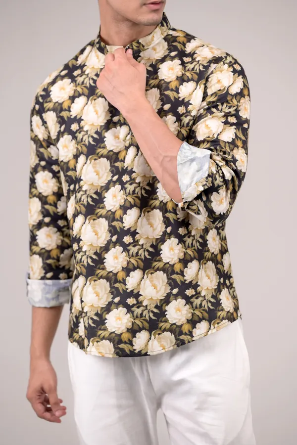 Black_Floral_Printed_Linen_Blend_Short_Kurta_For_Men