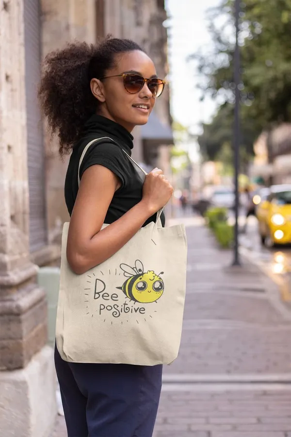 White_Canvas_Honeybee_Tote_Bag_With_Zipper_And_Pocket