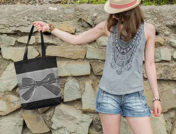 Black_&_White_Canvas_Tote_Bag_For_Women