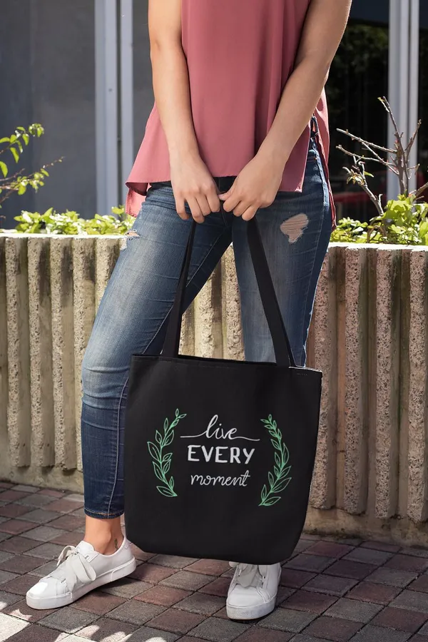 Black_Canvas_Tote_Bag_For_Girls