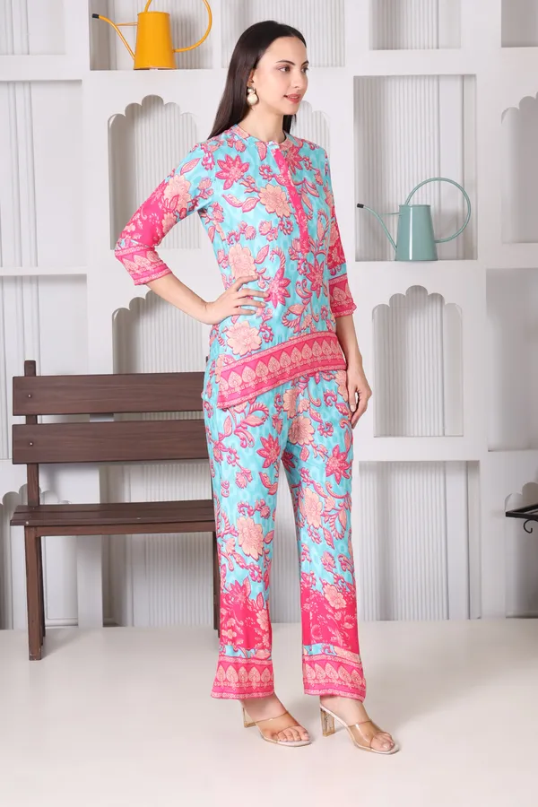 Blue_And_Pink_Rayon_Cotton_Co-Ords_For_Women
