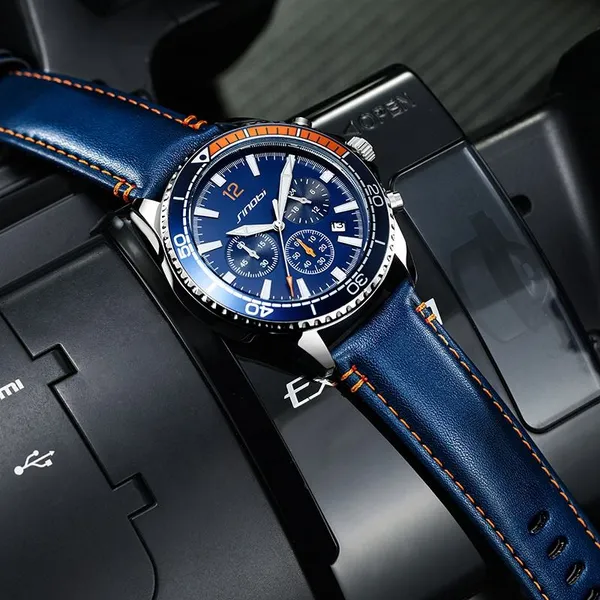 Blue_Dial_Luxury_Watch_With_Stylish_Blue_Straps_For_Men