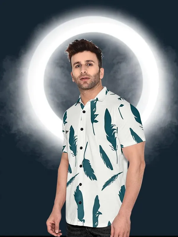 White_Short_Sleeve_Button_Down_Shirt,_Feather_Print_Pattern,_White_And_Teal,_Casual_Hawaiian_Style