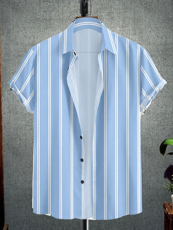 Blue_Striped_Short_Sleeve_Button_Down_Shirt,_Vertical_Pattern