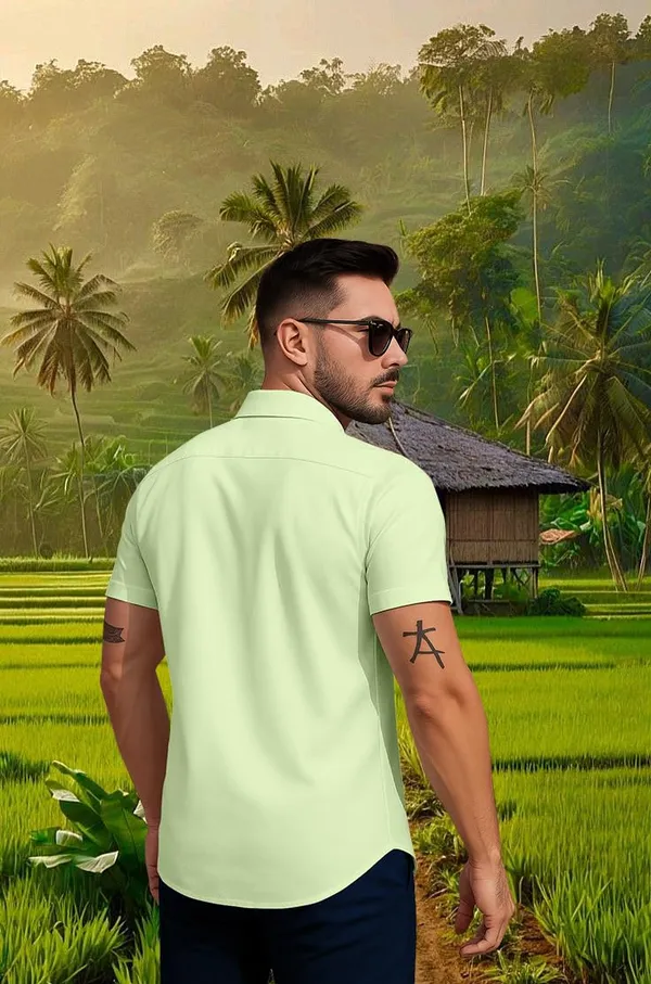 Parrot_Casual_Beach_Print_Short_Sleeve_Button_Down_Shirt,_White_And_Black_Palm_Tree_Design,_Tropical_Surfer_Pattern