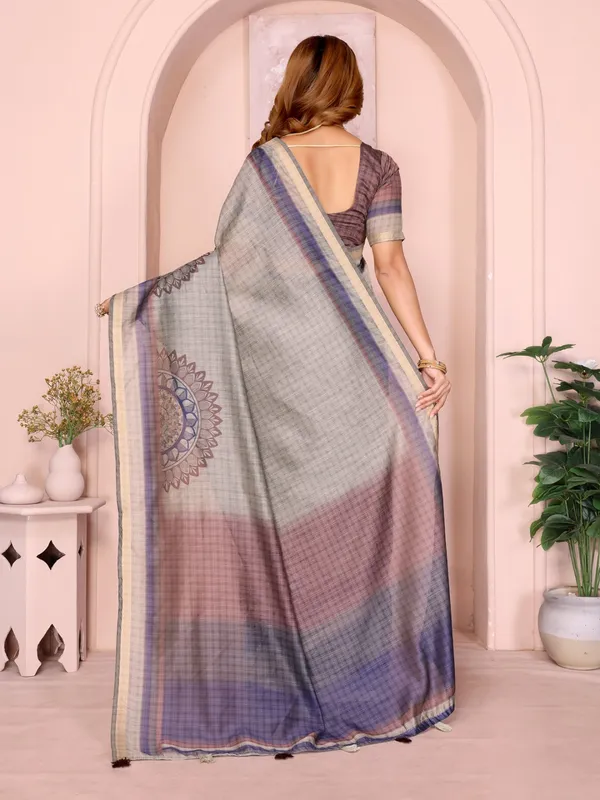 Grey_Checked_Black_Chanderi_Saree_For_Women