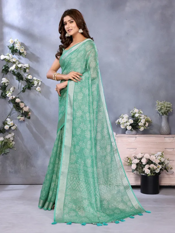Sea_Green_Woven_Pattern_Saree_For_Women
