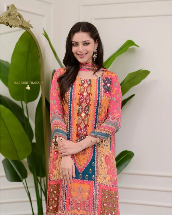 Orenge_Kurtis_Set_For_Women_Latest_Design