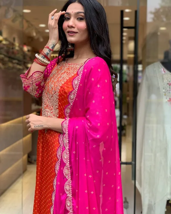 Orenge_Heavy_Fancy_Pair_With_Dupatta_Set