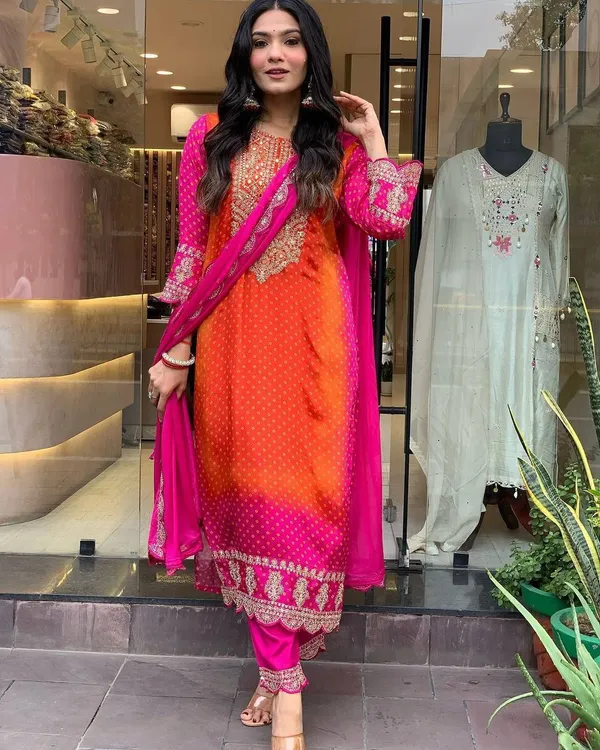 Orenge_Heavy_Fancy_Pair_With_Dupatta_Set