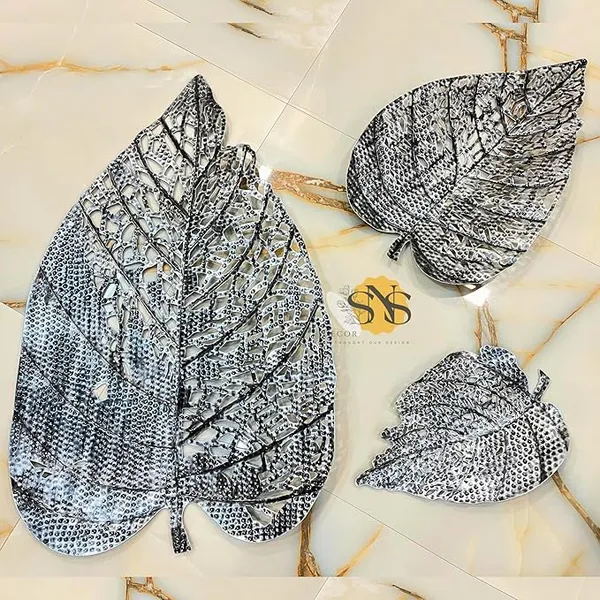 Silver_Antique_Luxury_Metal_Abstract_Figures_Leaf_Wallart_Set_Of_3_Handcrafted_Wall_Sculpture_Wall_Art_Multicolor_For_Home_Decoration_(Silver_Antique)