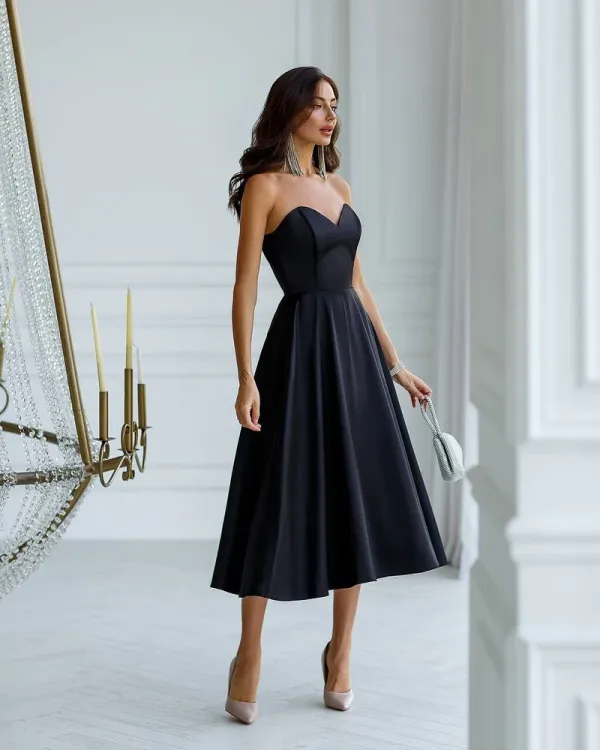 Black_Sweetheart_Corset_Midi_Dress