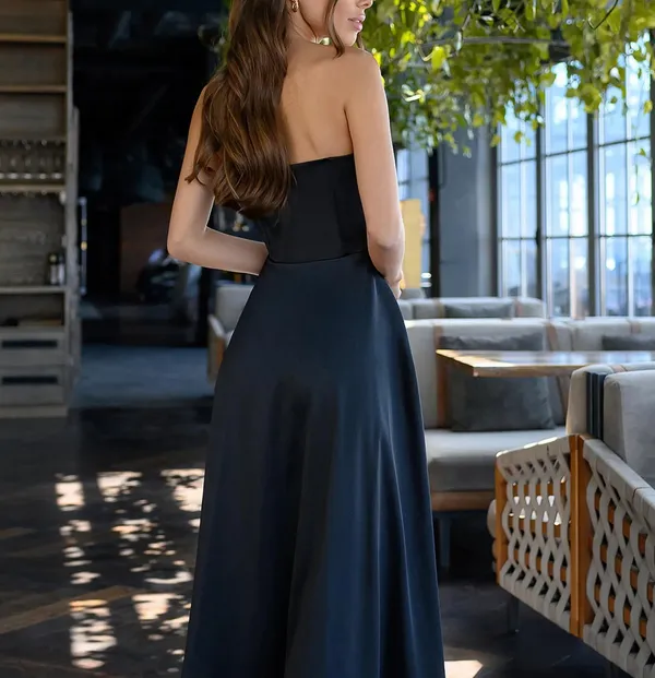 Black_Sweetheart_Corset_Midi_Dress