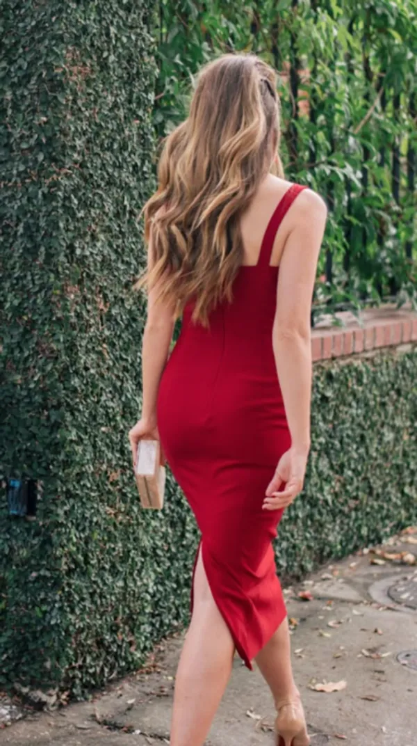 Red_Banana_Crape_Dress_For_Women