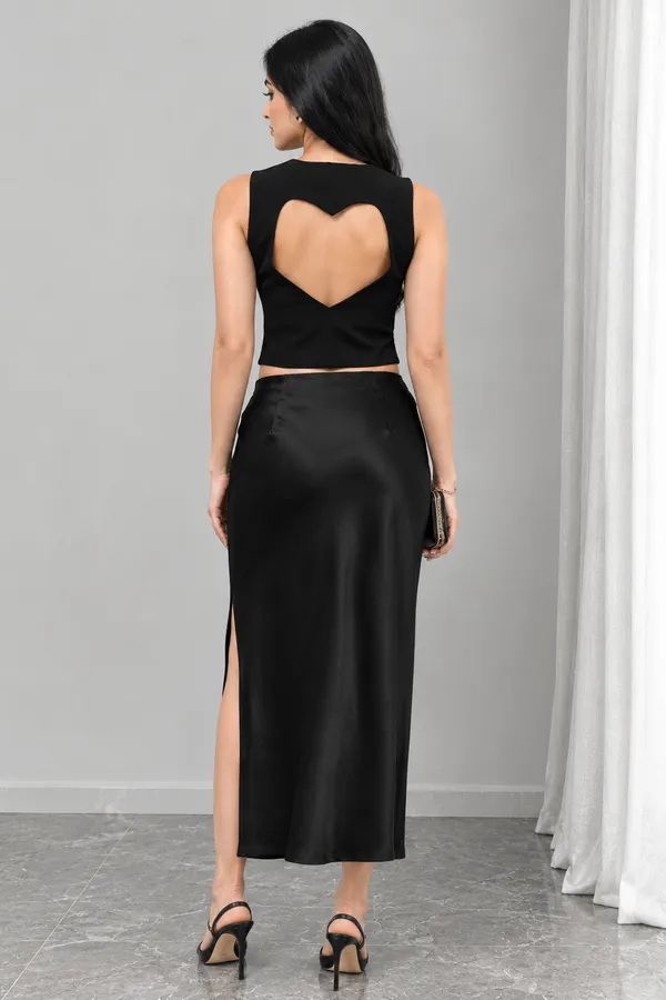 Black_Heart_Cutout_Sleeveless_Crop_Top