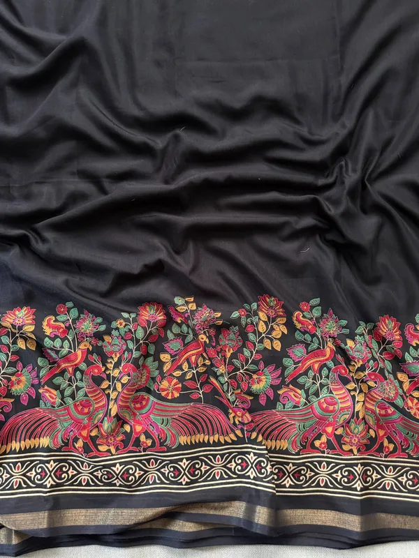 Black_Presenting_New_Printed_With_Blouse_Mul_Mul_Cotton_Saree