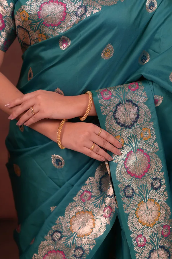 Teal_Green_Premium_Soft_Silk_New_Takshashila_Paithani_Saree_Made_With_Smooth_And_Rich_Fabric_Saree