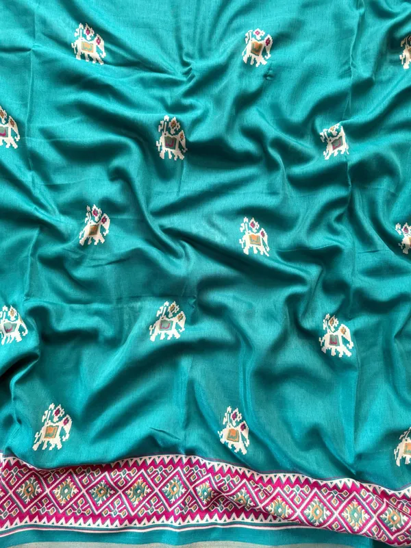 Sky_Blue_Presenting_New_Printed_With_Blouse_Mul_Mul_Cotton_Saree