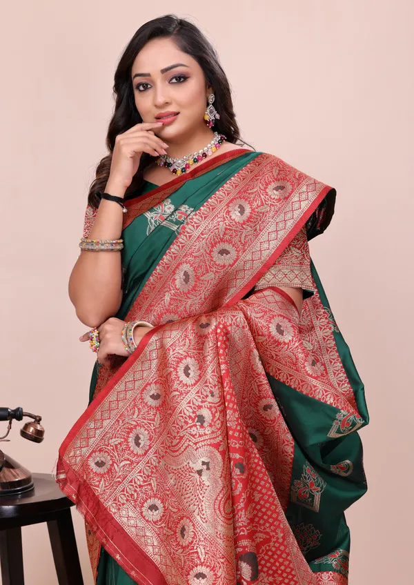 Green_Soft_Pethani_Silk_With_Zari_Meenakari_Weaving_Designer_Saree
