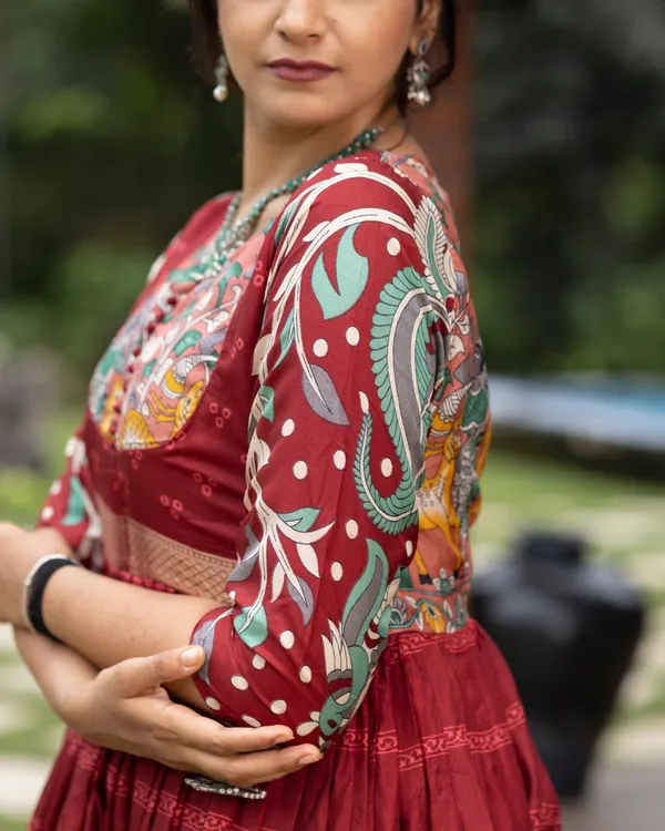 Maroon_Latest_Trendy_Floral_Gowns_For_Festivals_And_Weddings