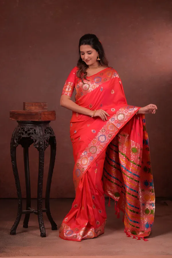 Pink_Premium_Soft_Silk_New_Takshashila_Paithani_Saree_Made_With_Smooth_And_Rich_Fabric_Saree