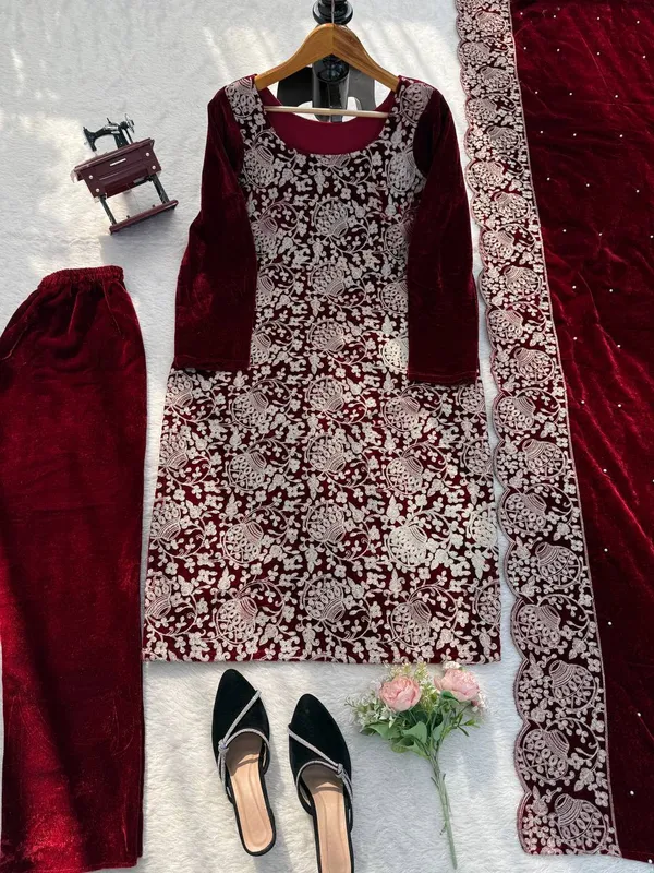 Maroon_Viscos_Velvet_Royale_Embroidered_3-Piece_Suit_Set