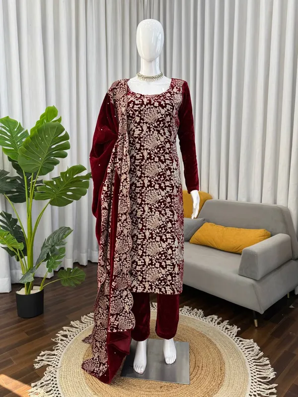 Maroon_Viscos_Velvet_Royale_Embroidered_3-Piece_Suit_Set