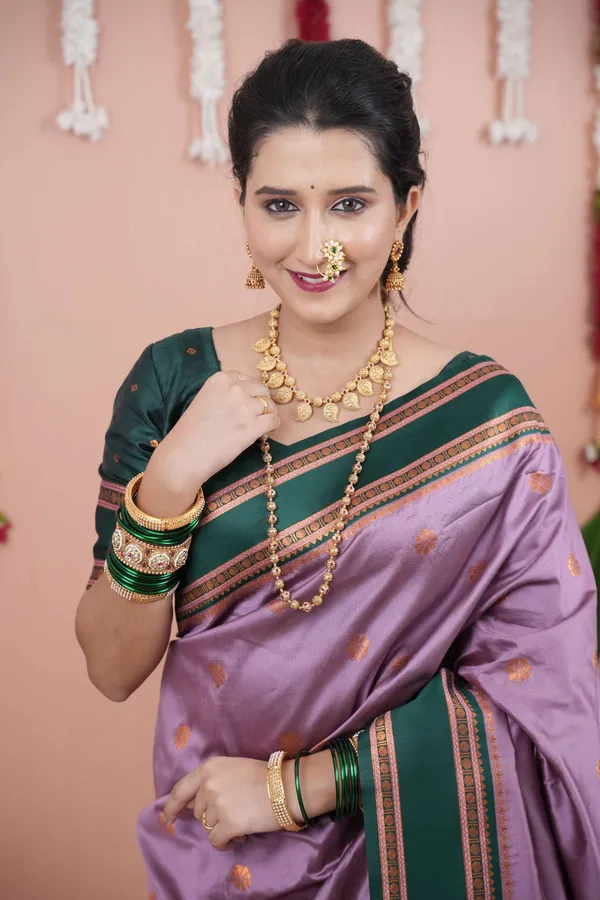 Purple_&_Green_Premium_Two_Tone_Soft_Silk_Narayan_Border_with_Rich_woven_contrast_Zari_Pallu_Saree