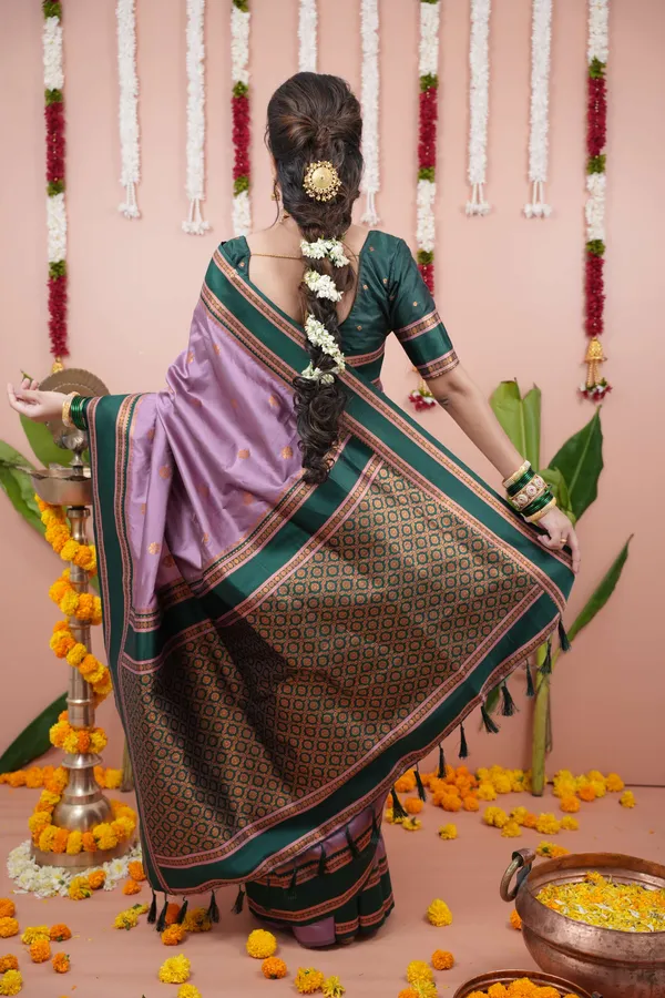 Purple_&_Green_Premium_Two_Tone_Soft_Silk_Narayan_Border_with_Rich_woven_contrast_Zari_Pallu_Saree