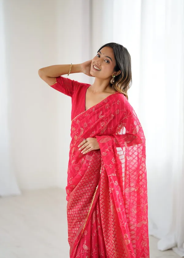 Pink_Solo_Georgette_With_Foil_Print_and_Fancy_Zalar_Lace_Designer_Saree