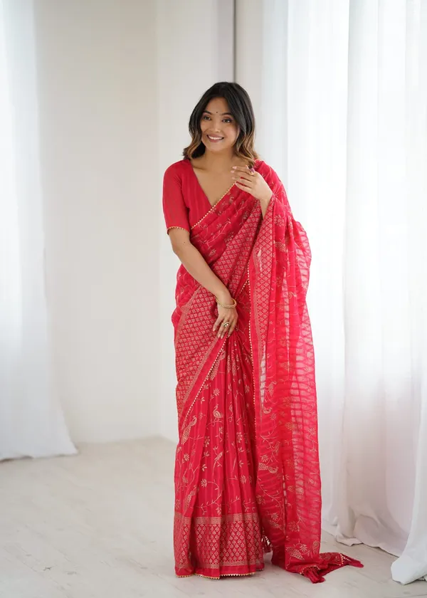 Pink_Solo_Georgette_With_Foil_Print_and_Fancy_Zalar_Lace_Designer_Saree