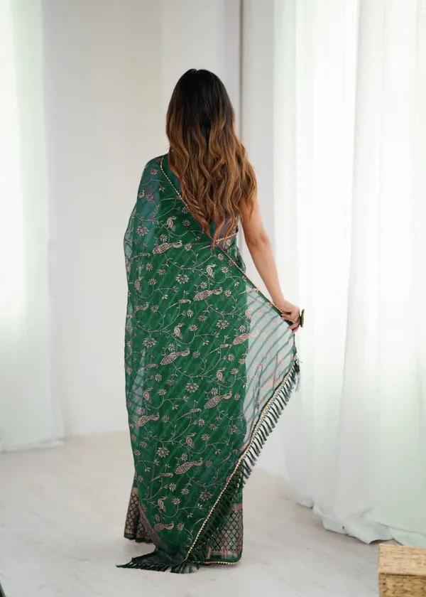 Green_Solo_Georgette_With_Foil_Print_and_Fancy_Zalar_Lace_Designer_Saree