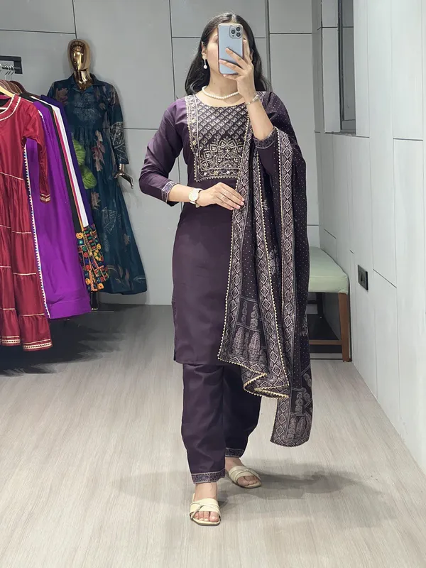 Wine_Pure_Modal_Chanderi_Kurti_Pair_With_Foil_Print_And_Handwork_For_Women