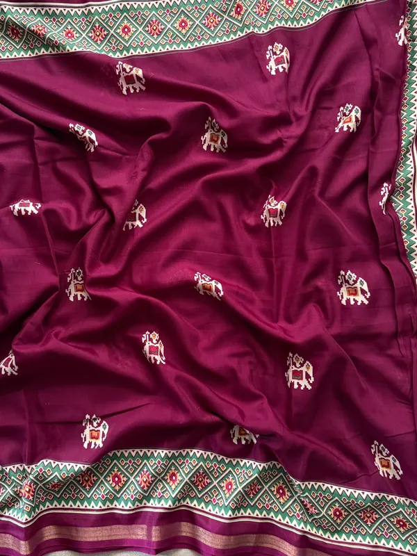 Maroon_Presenting_New_Printed_With_Blouse_Mul_Mul_Cotton_Saree