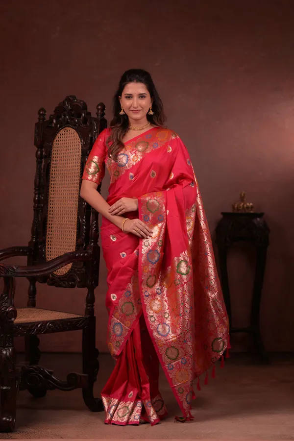 Red_Premium_Soft_Silk_New_Takshashila_Paithani_Saree_Made_With_Smooth_And_Rich_Fabric_Saree