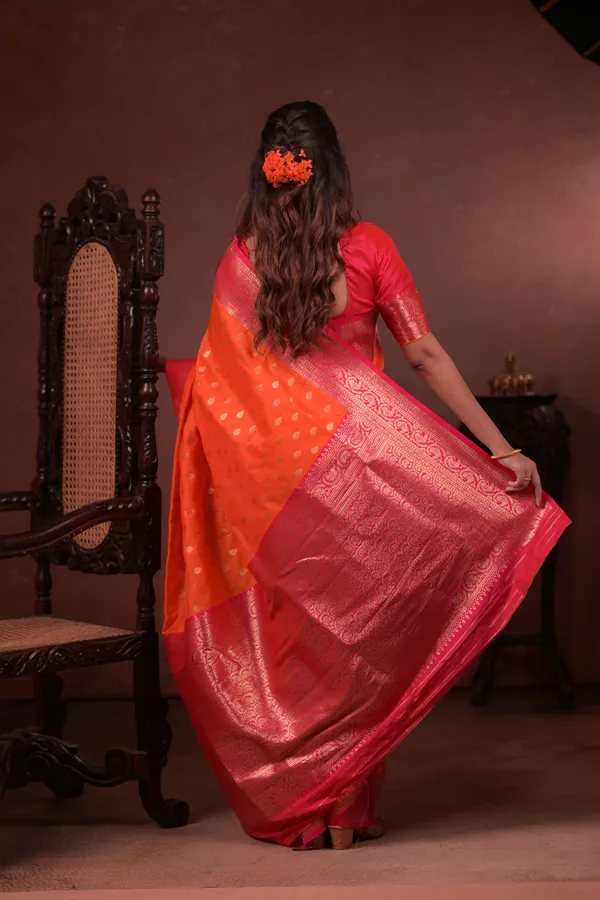 Red_Premium_Soft_Silk_New_Takshashila_Paithani_Saree_Made_With_Smooth_And_Rich_Fabric_Saree