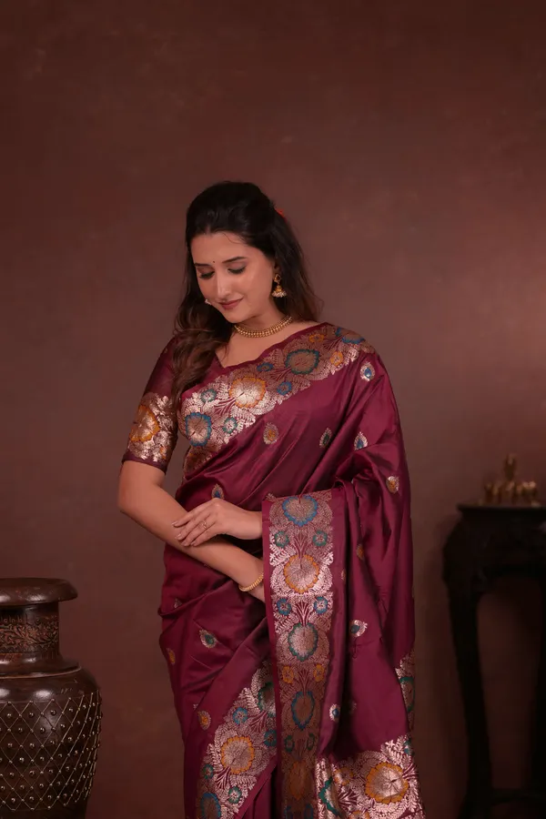 Maroon_Premium_Soft_Silk_New_Takshashila_Paithani_Saree_Made_With_Smooth_And_Rich_Fabric_Saree