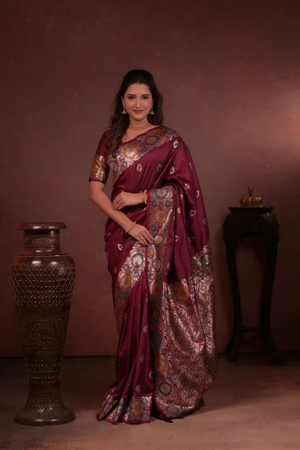 Maroon_Premium_Soft_Silk_New_Takshashila_Paithani_Saree_Made_With_Smooth_And_Rich_Fabric_Saree