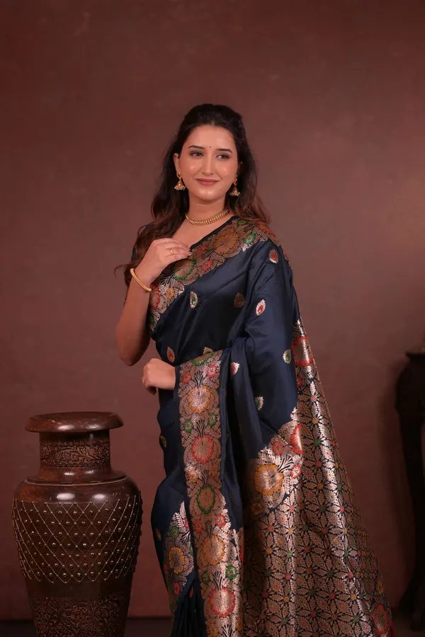 Navy_Blue_Premium_Soft_Silk_New_Takshashila_Paithani_Saree_Made_With_Smooth_And_Rich_Fabric_Saree