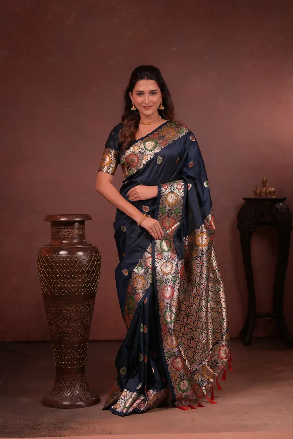 Navy_Blue_Premium_Soft_Silk_New_Takshashila_Paithani_Saree_Made_With_Smooth_And_Rich_Fabric_Saree