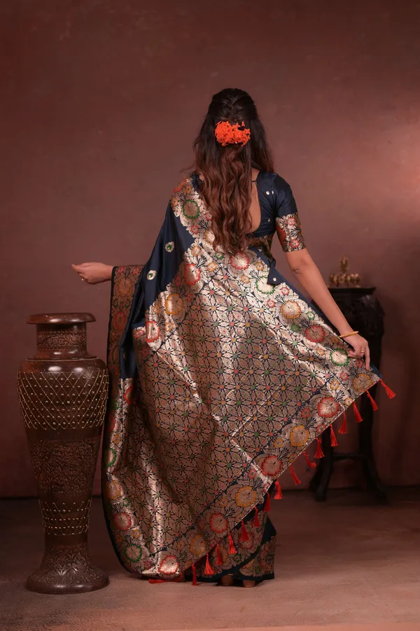 Navy_Blue_Premium_Soft_Silk_New_Takshashila_Paithani_Saree_Made_With_Smooth_And_Rich_Fabric_Saree