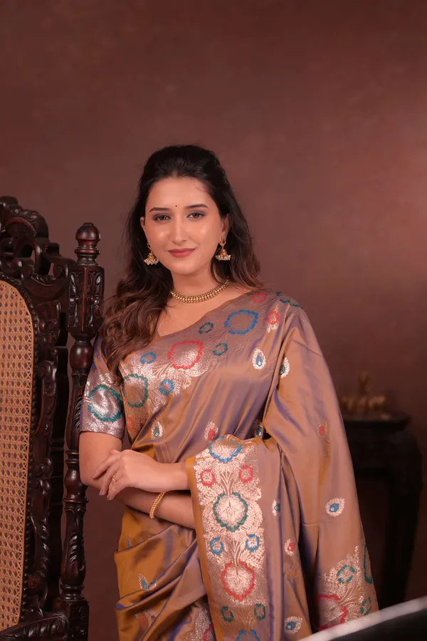 Brown_Premium_Soft_Silk_New_Takshashila_Paithani_Saree_Made_With_Smooth_And_Rich_Fabric_Saree