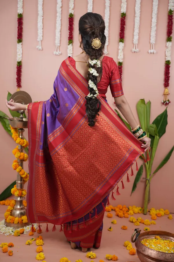 Purple_&_Red_Premium_Two_Tone_Soft_Silk_Narayan_Border_with_Rich_woven_contrast_Zari_Pallu_Saree