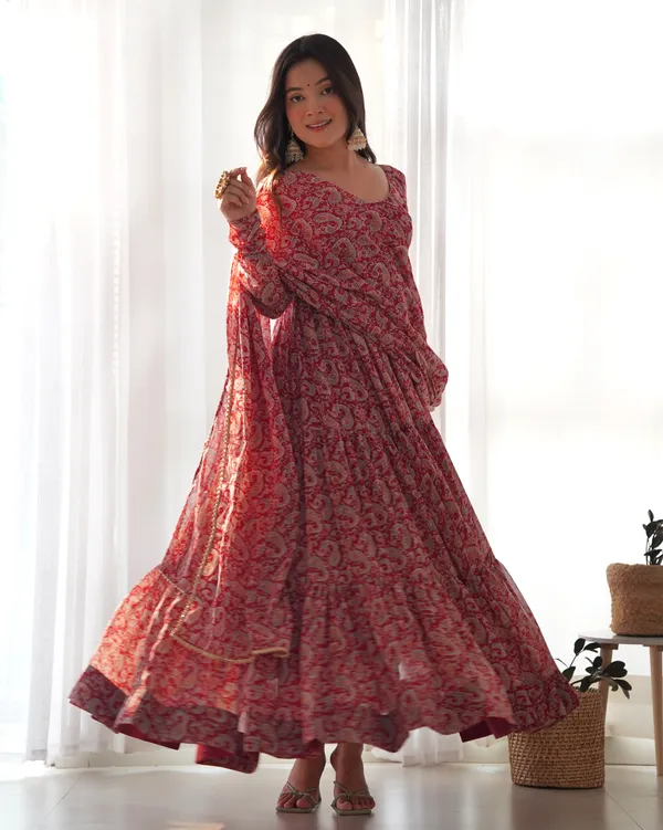 Maroon_Kalamkari_Printed_Fox_Georgette_Fully_Flared_Anarkali_Suit_with_Dupatta_&_Pant