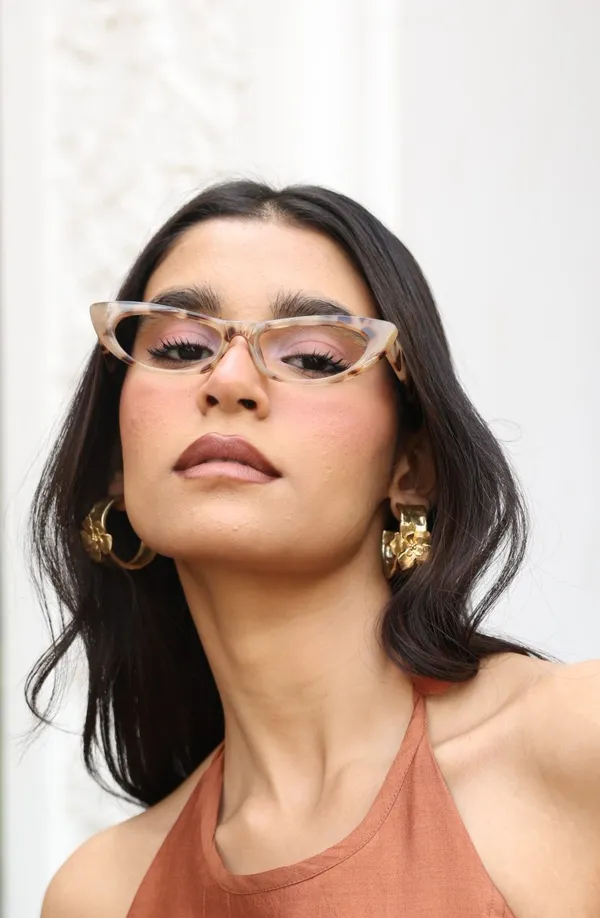 Flower_Hoop_Earring