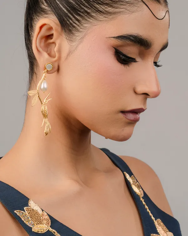 Bird_Pearl_Earring