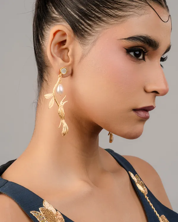 Bird_Pearl_Earring