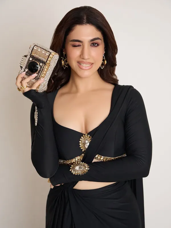 Delbar_Arya_In_BaalaJewels