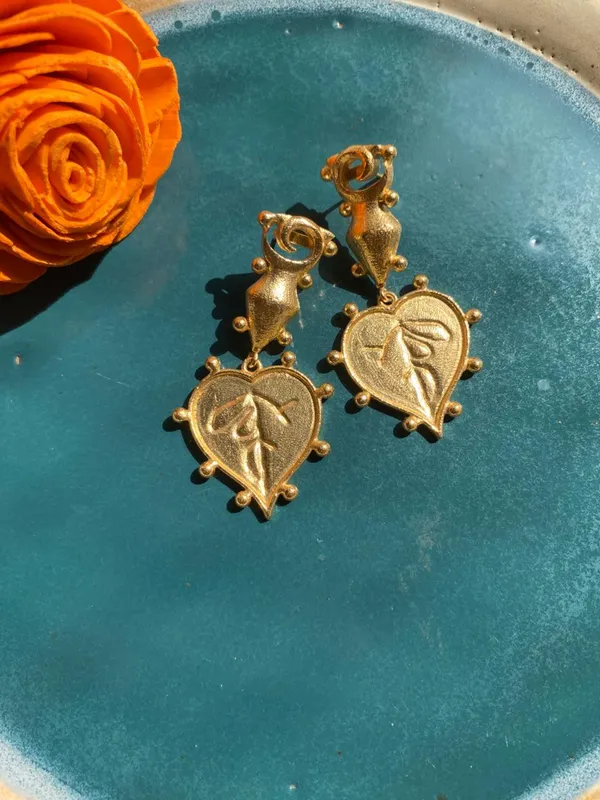 Fuzzy_Heart_Jewellry