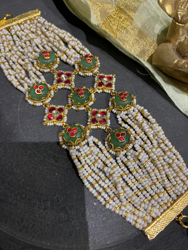 Madhubala_Pearl_Indian_Traditional_Bracelet
